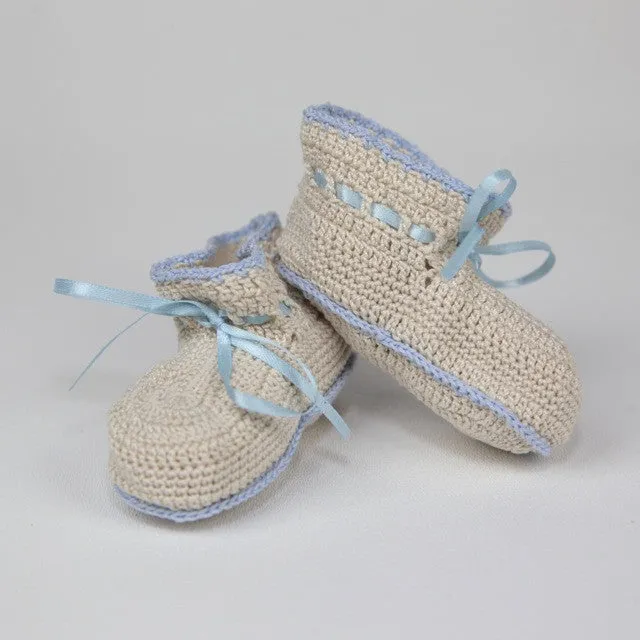 Booties "So Dear" Hand-Crocheted