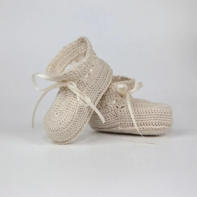 Booties "So Dear" Hand-Crocheted