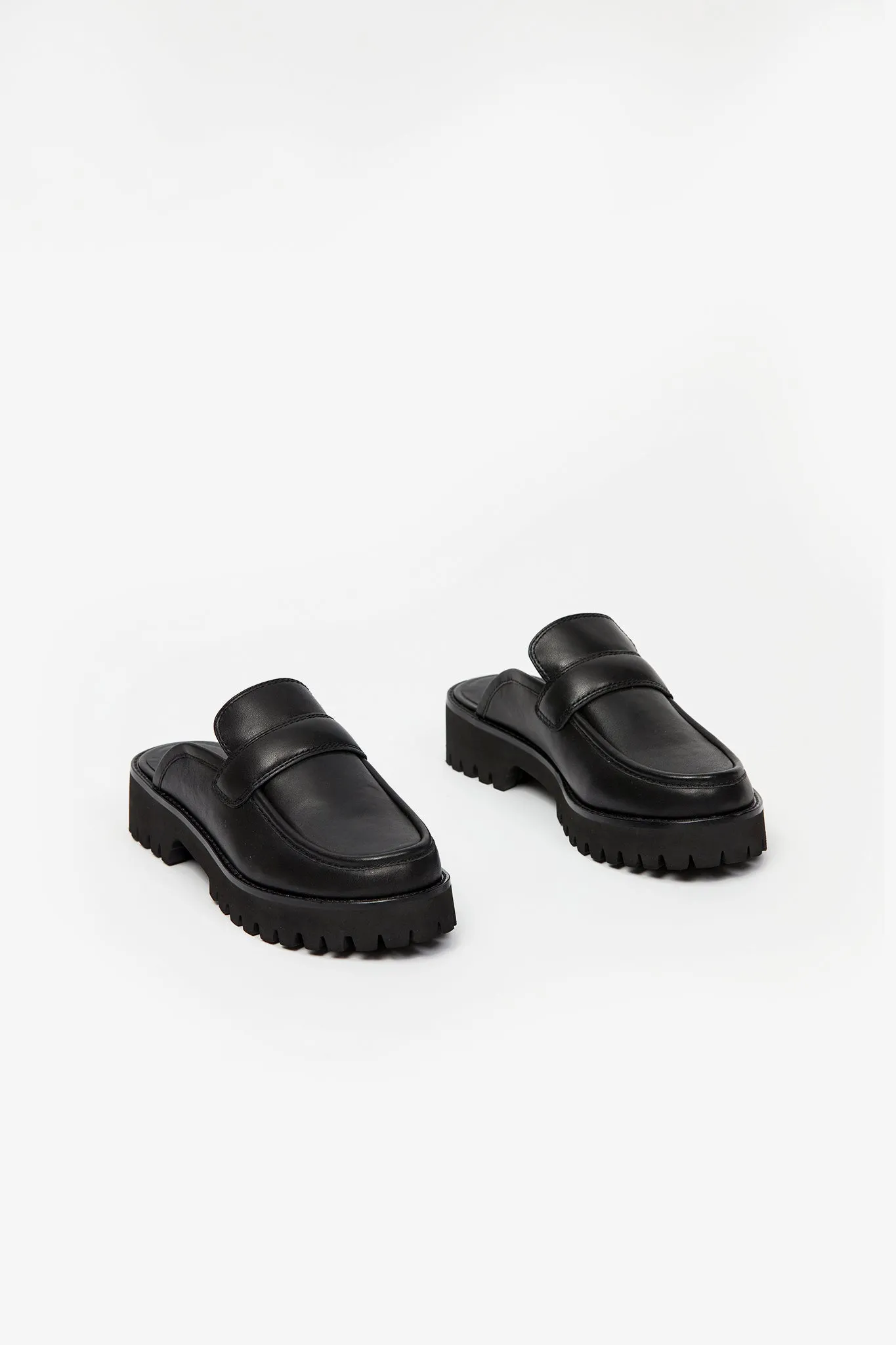 San Loafer Black